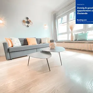 https://modern-gezellig-appartement-centrum-oostende.ostend-hotel.net