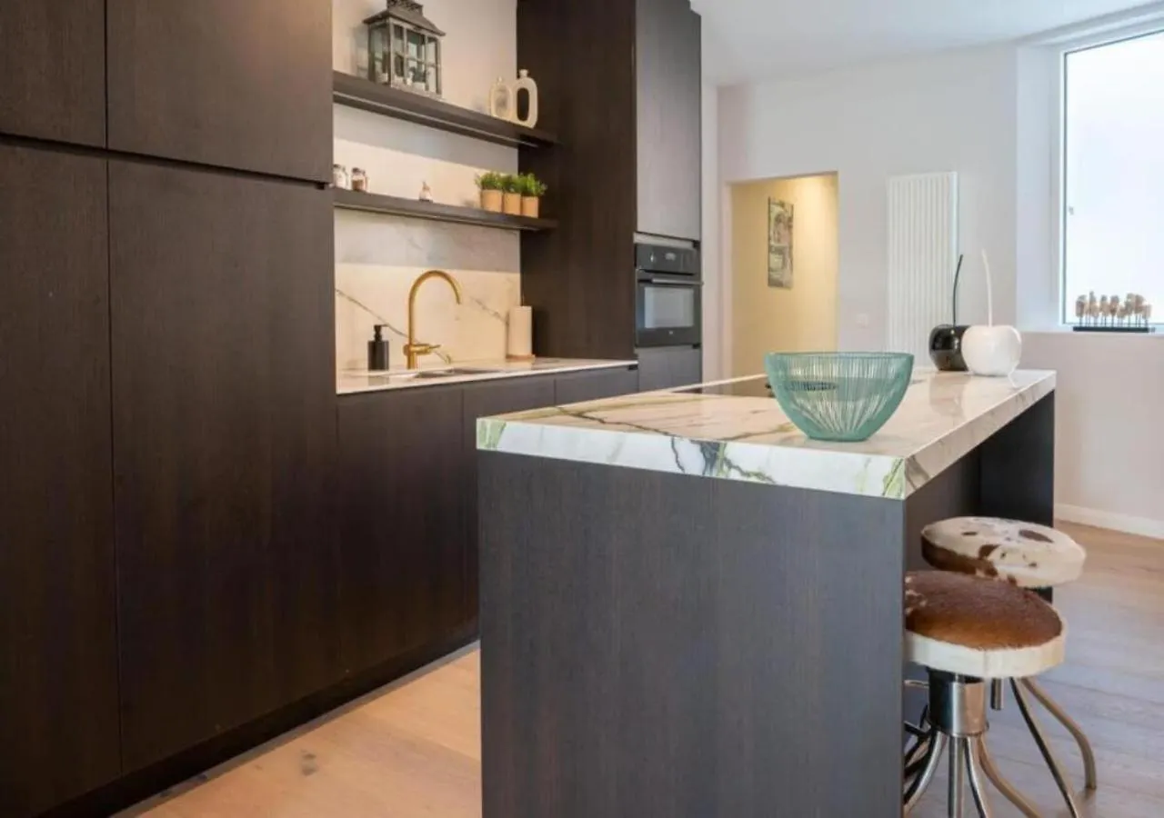 Renovated Art Deco Apartment With Vintage Elements Oostende